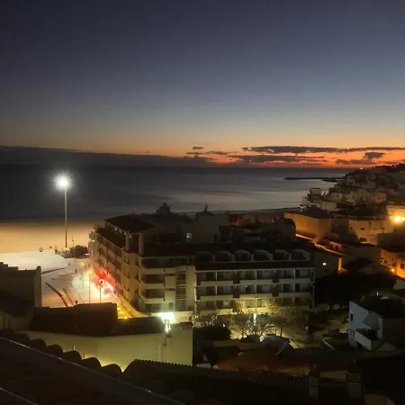 Beachfront 2 Bedroom * Albufeira