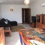 Beachfront 2 Bedroom Διαμέρισμα
