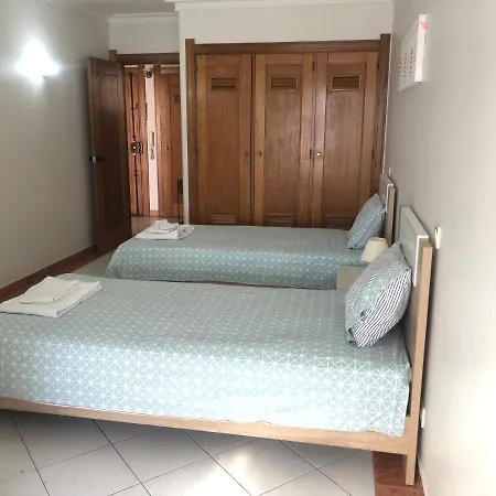 Beachfront 2 Bedroom 公寓