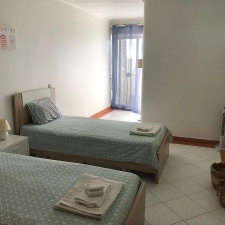 Daire Beachfront 2 Bedroom Albufeira