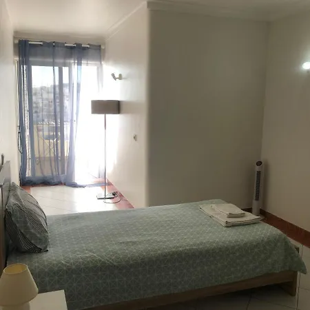 Beachfront 2 Bedroom Daire *
